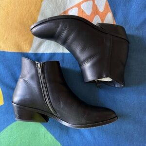 Frye Farrah ankle boots